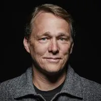 Bruce-Linton Bruce-Linton
