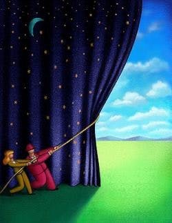 ResizedImage250323-power-lunch-curtain-back ResizedImage250323-power-lunch-curtain-back