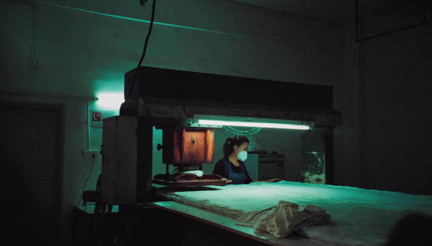 1660318489029 Womancovidmachine