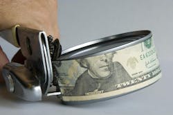 1661880708176 Manshandusingcanopenertoopenacanofmoney 1661880708176 Manshandusingcanopenertoopenacanofmoney