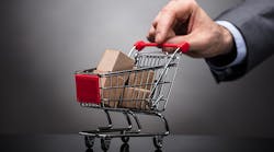 Businesspersons-hand-shoppingcart
