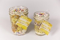 1663367301840 Cakeinajar