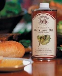 1663370117909 Fc0411 Prod Hazelnutoilweb 1663370117909 Fc0411 Prod Hazelnutoilweb