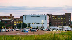 'Smithfield Foods Pork Processing Plant - Sioux Falls - South Dakota' 'Smithfield Foods Pork Processing Plant - Sioux Falls - South Dakota'