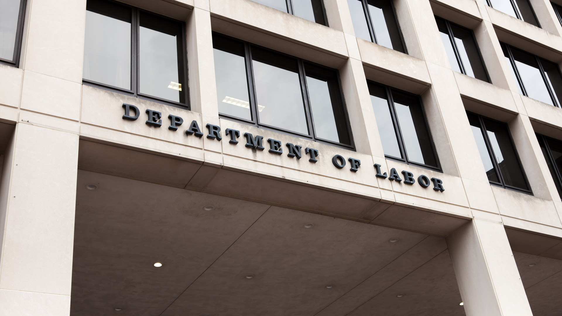 Shutterstock 1638562999 64b6edad0f634