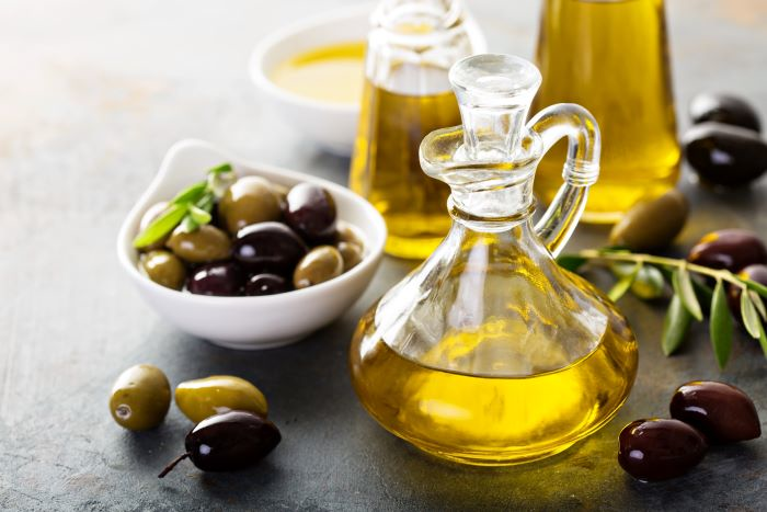 Olive Oil Adobe Stock 121810889 650cbd6288474