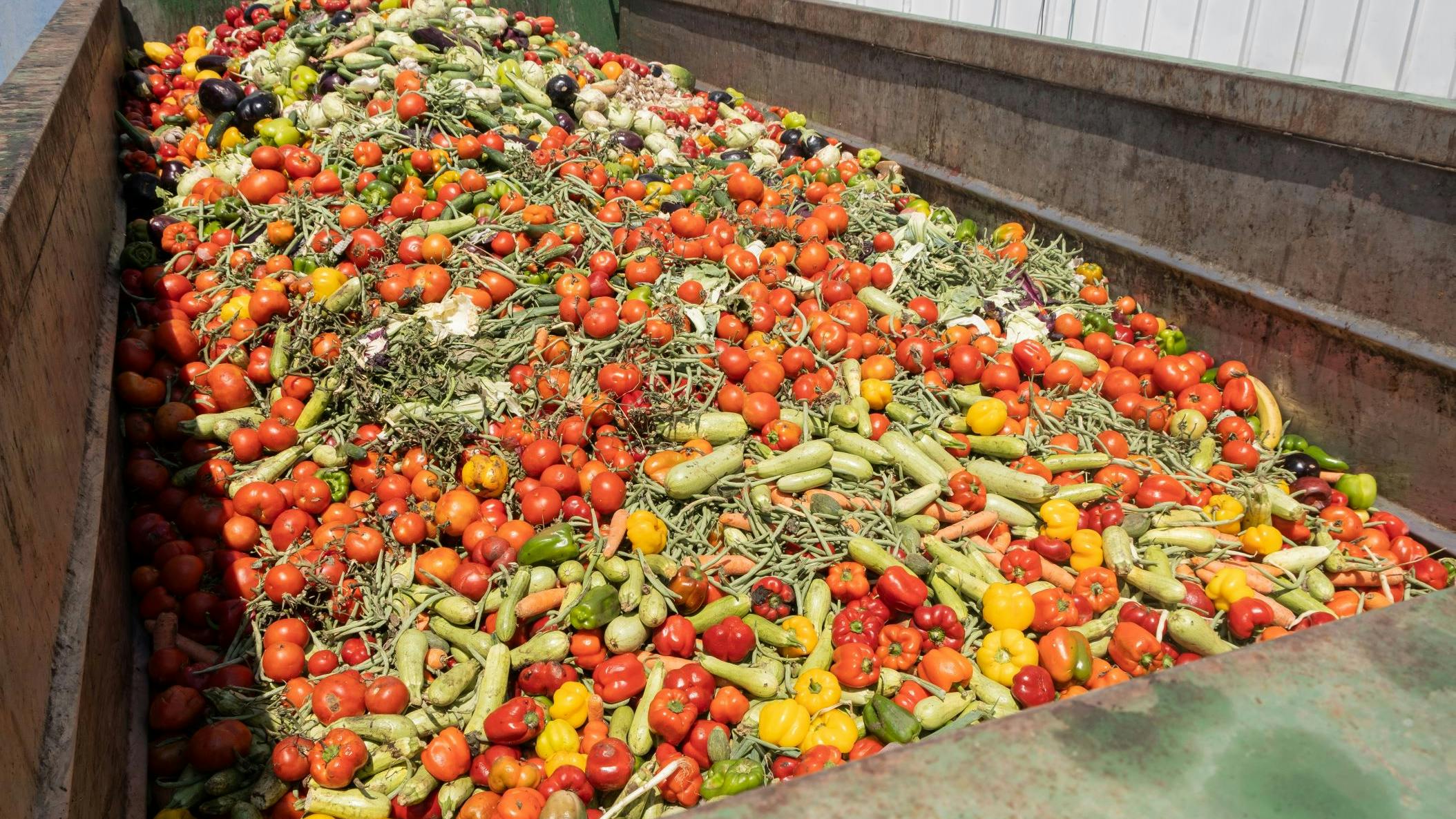 USDA, FDA, EPA Propose National Food Waste Reduction Strategy | Food ...