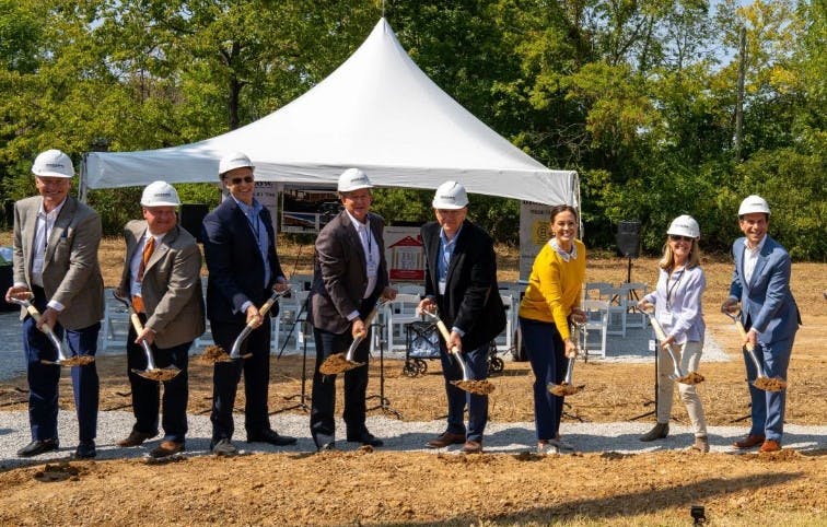 66e369e9492640cb6eaad8a2 Bigelow