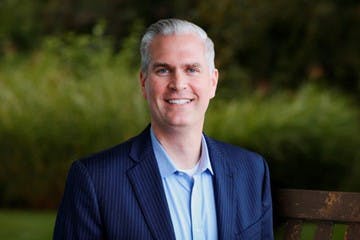 676f2e3ffe7dc5f702c18b21 Michael West