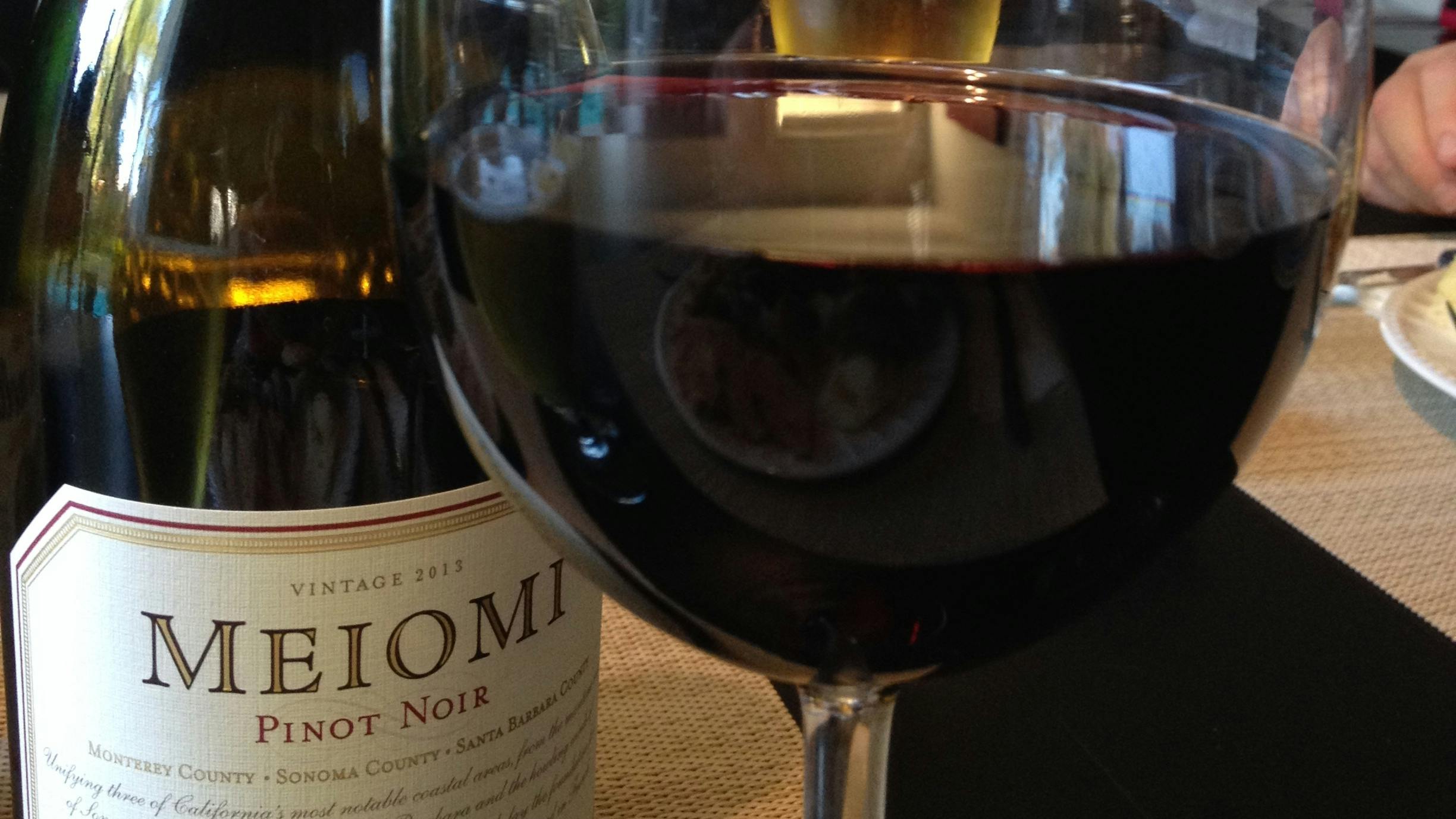 'Meiomi for the holidays'