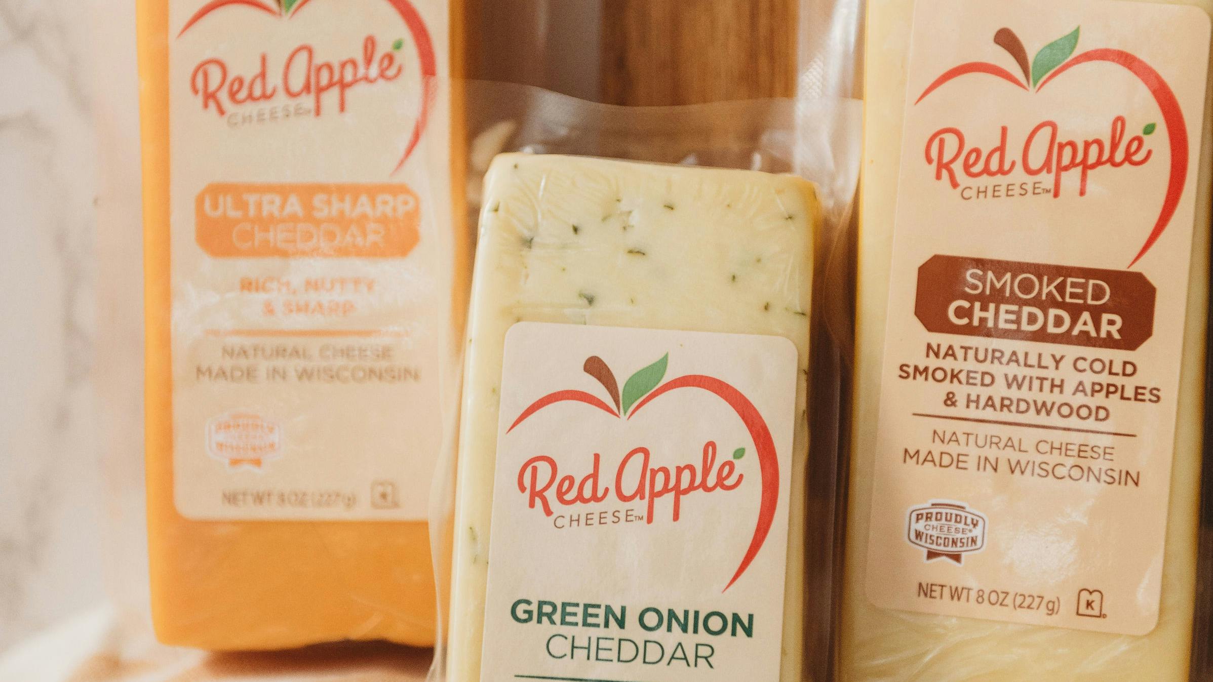 cheddars_red_apple_heartisan_foods