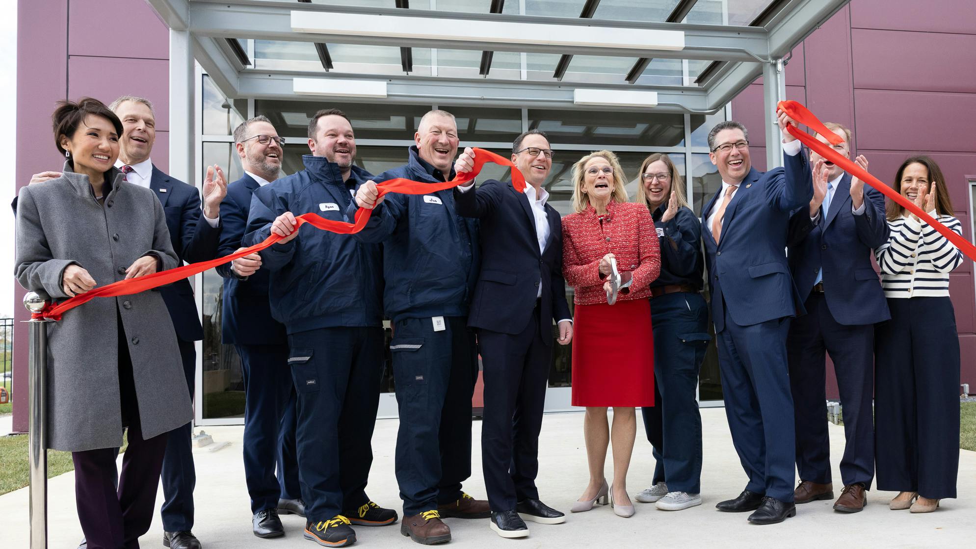 hershey_reese_chocolate_processing_facility_ribbon_cutting