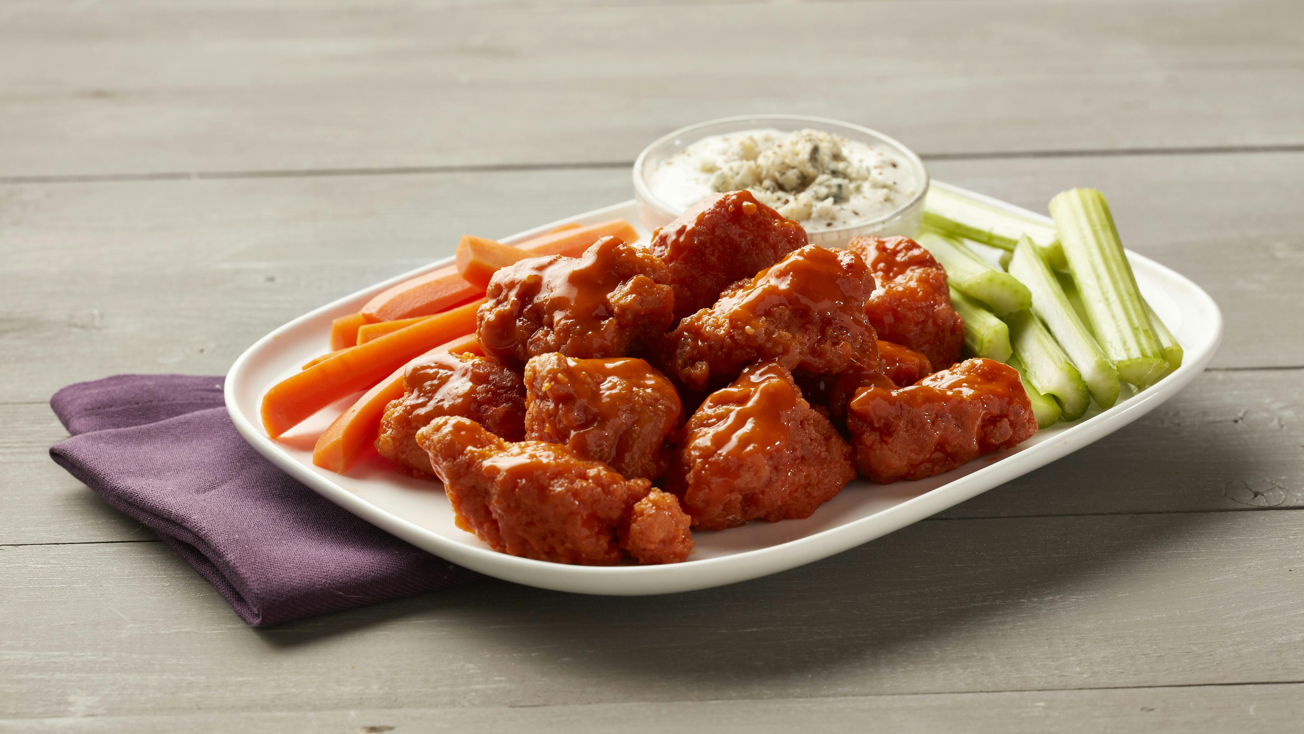 Wayne-Sanderson Farms developed Kosmic Krunch, a batter-breading platform that retains its signature crunchiness over longer hold times, looking to help its customers meet that demand for consumers.