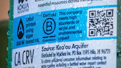 waiakea_hawaiian_volcanic_beverages_algae_black waiakea_hawaiian_volcanic_beverages_algae_black