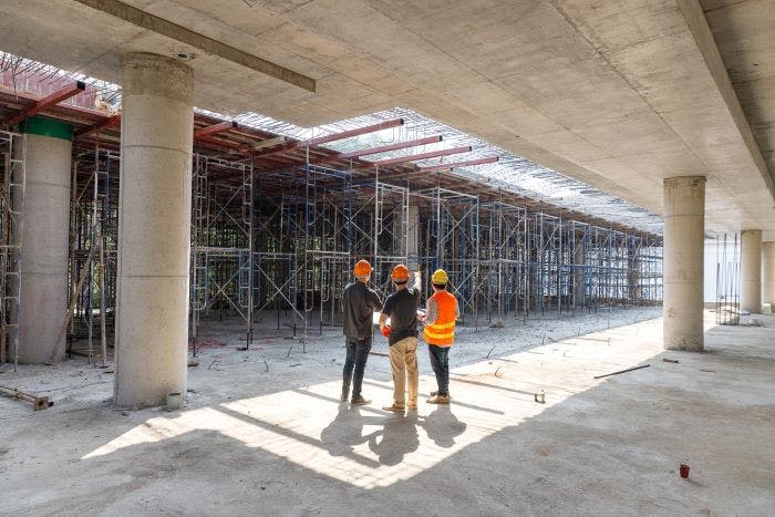 constructionfreeadobestock_408479576
